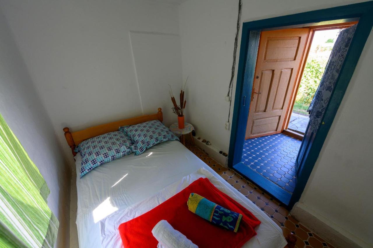 סולינה Danube Delta Hostel Homestay & Camping מראה חיצוני תמונה